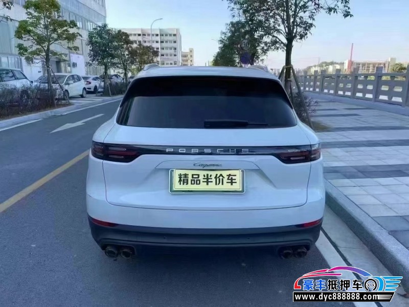 21年保时捷卡宴轿车抵押车出售