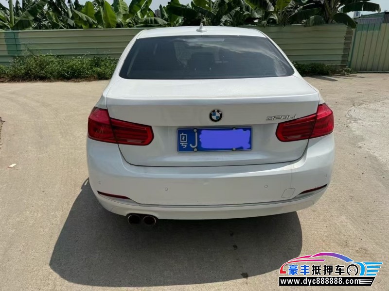 18年宝马3系轿车抵押车出售