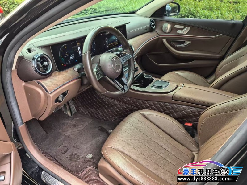 21年奔驰E轿车抵押车出售