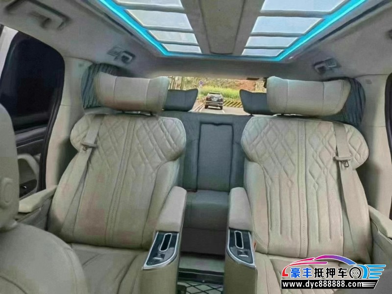 21年别克GL8轿车抵押车出售