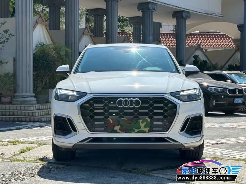 21年奥迪Q5轿车抵押车出售