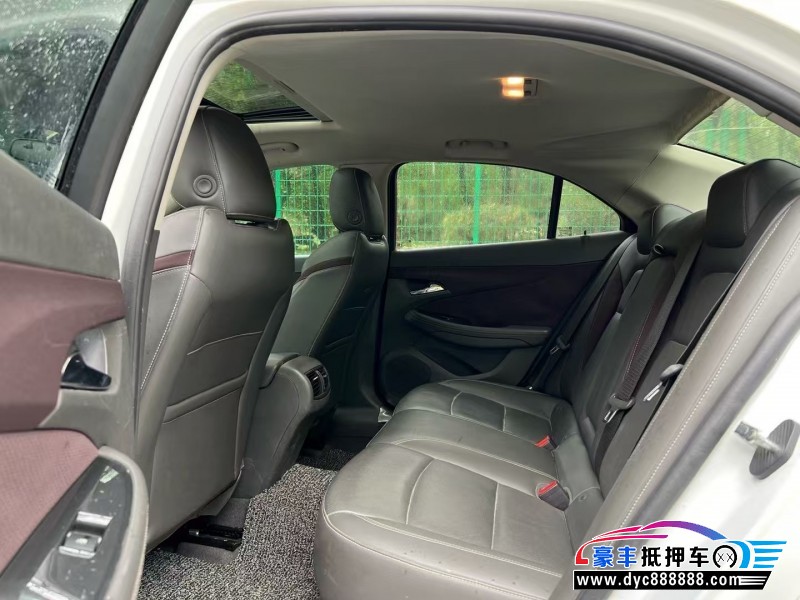 16年雪佛兰迈锐宝轿车抵押车出售