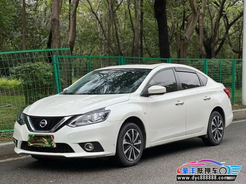 20年日产轩逸轿车抵押车出售