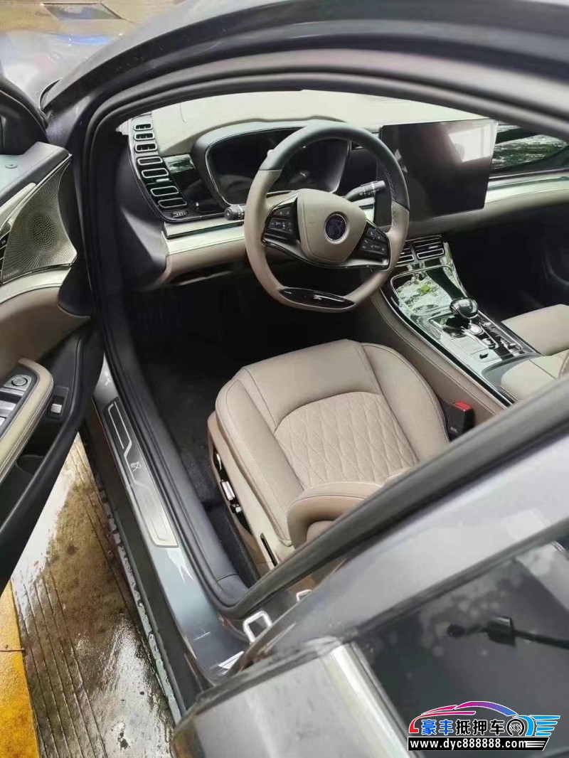 25年比亚迪汉轿车抵押车出售