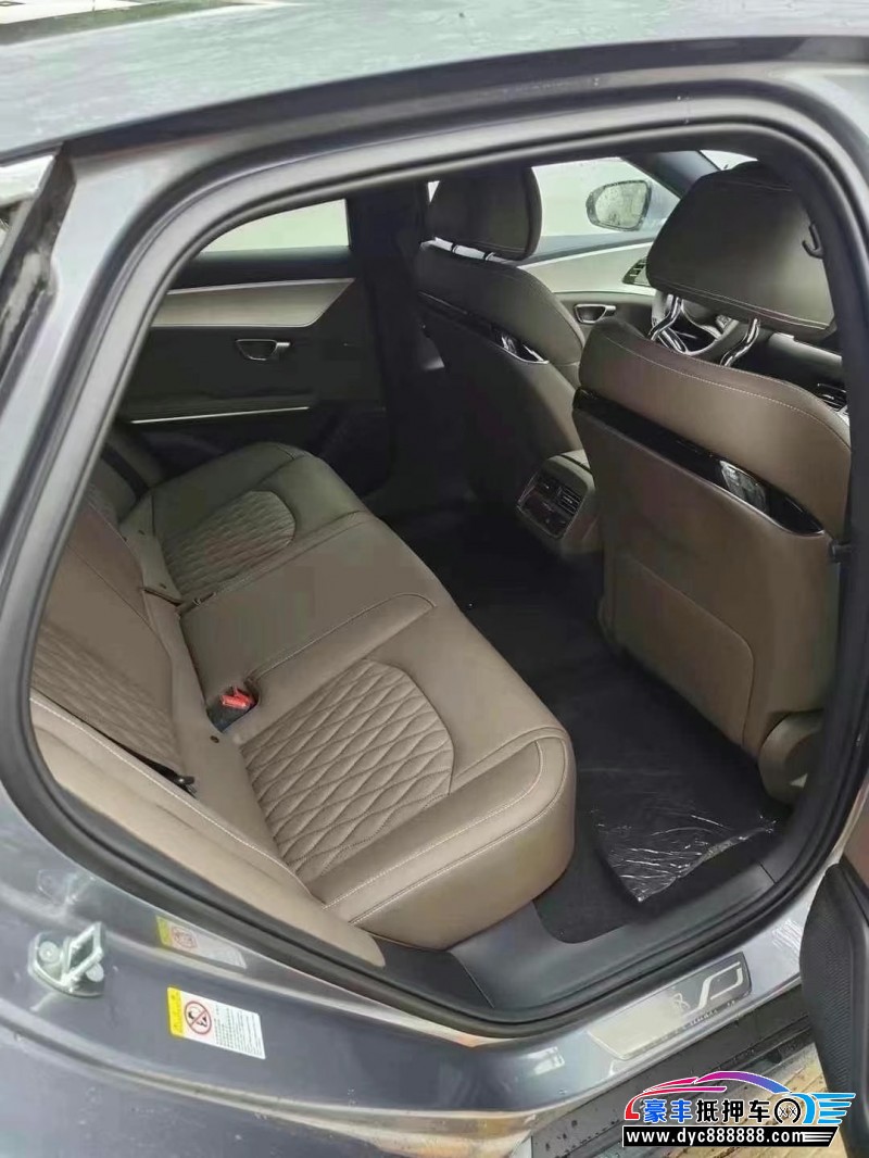 25年比亚迪汉轿车抵押车出售