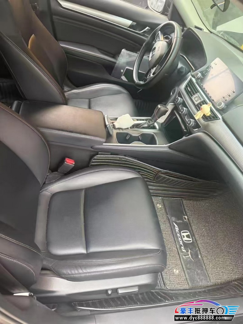 19年本田雅阁轿车抵押车出售