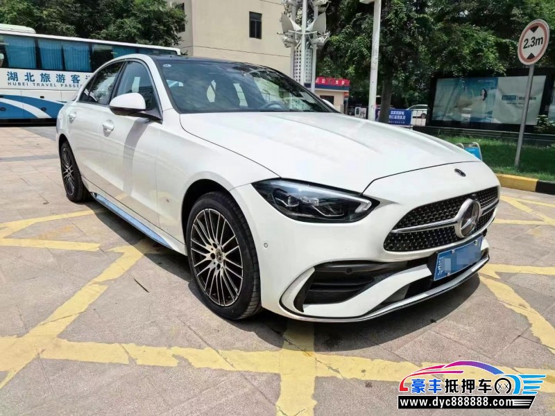 24年奔驰C轿车抵押车出售
