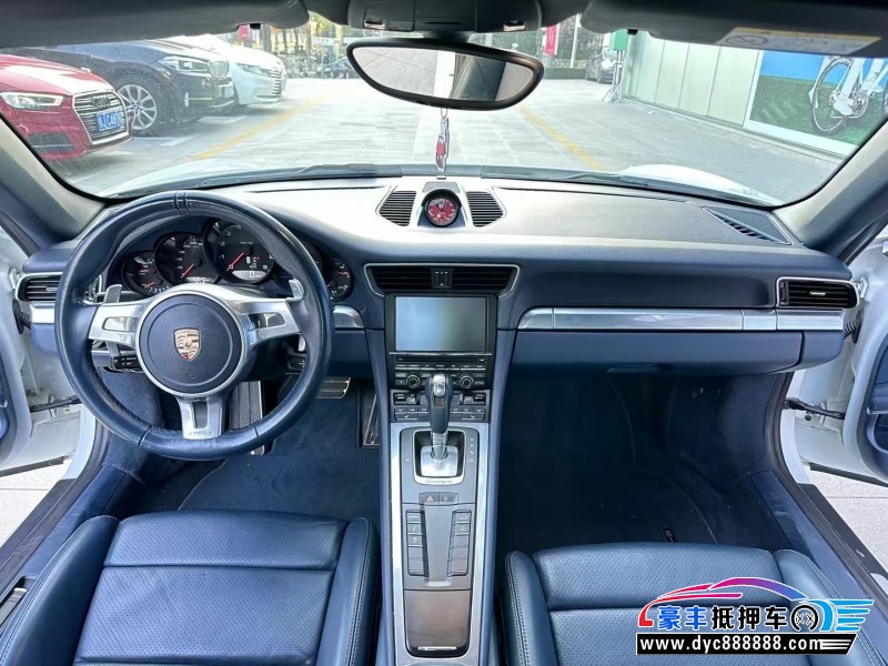 15年保时捷911轿车抵押车出售