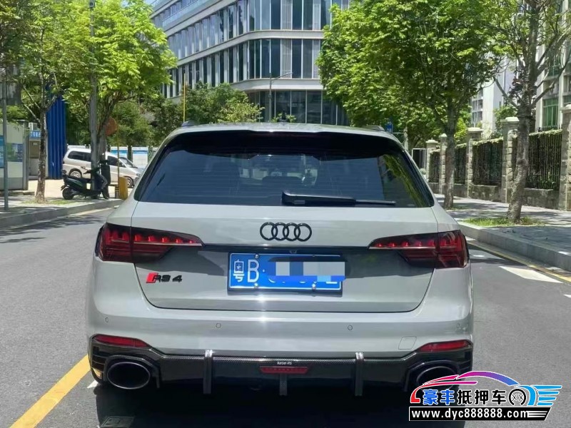 21年奥迪RS4轿车抵押车出售