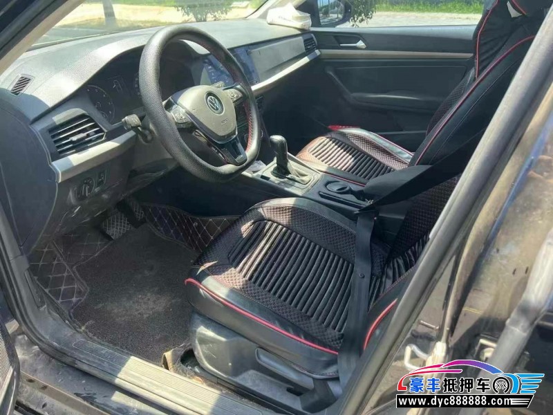 22年大众朗逸轿车抵押车出售