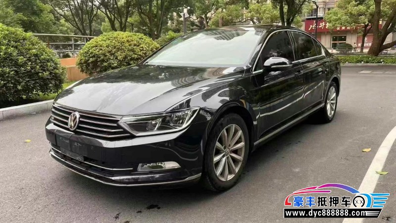 18年大众迈腾轿车抵押车出售