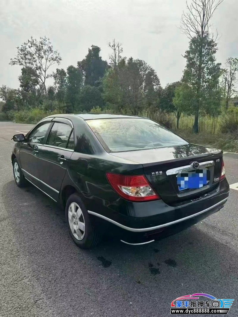 13年比亚迪f3轿车抵押车出售