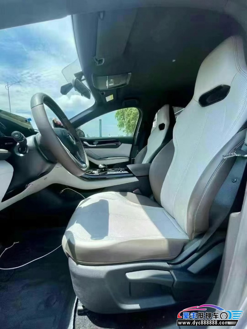 24年比亚迪E3轿车抵押车出售