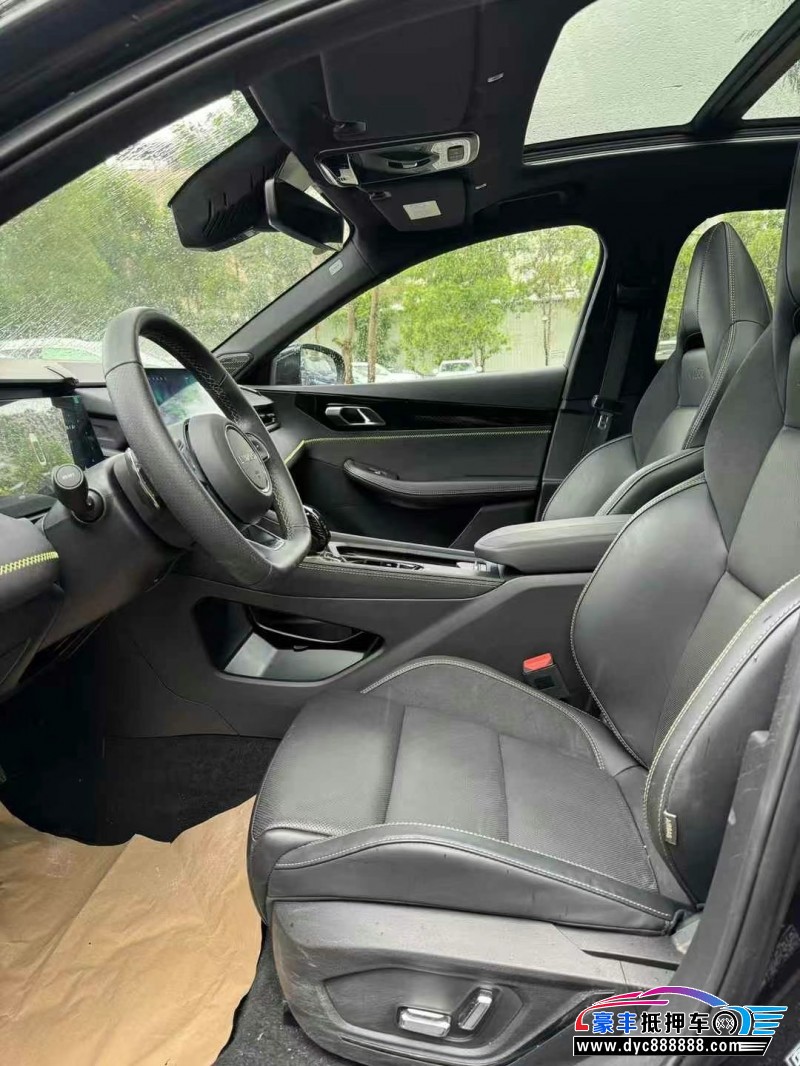 24年领克03轿车抵押车出售