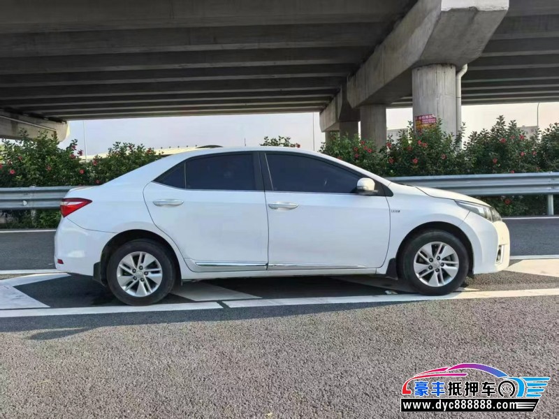 16年丰田卡罗拉轿车抵押车出售