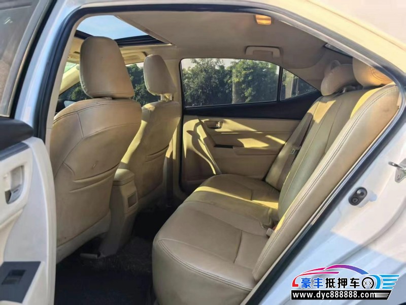 16年丰田卡罗拉轿车抵押车出售