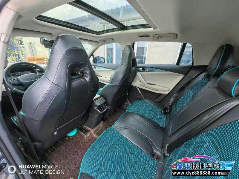 21年领克06轿车抵押车出售