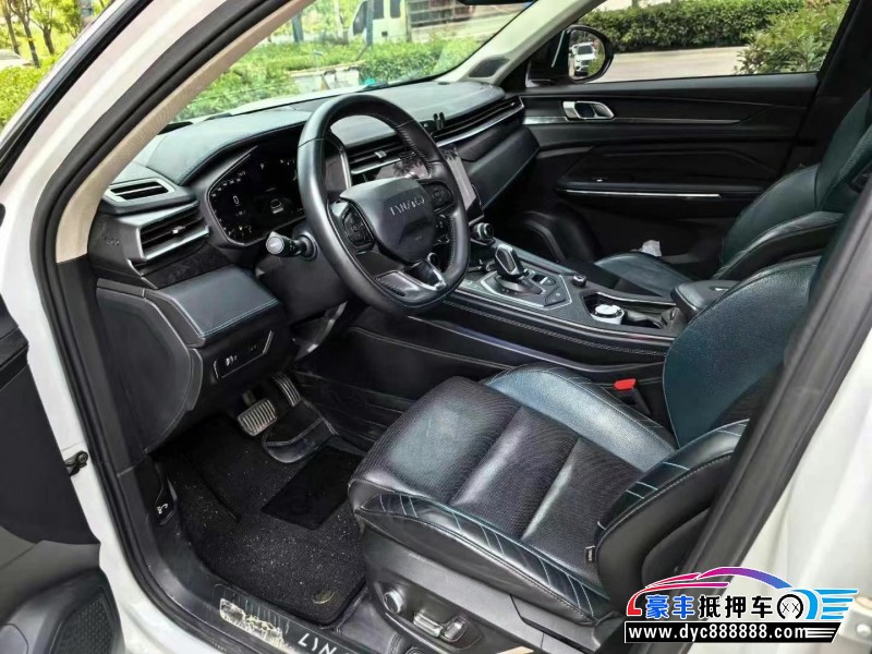 22年领克05轿车抵押车出售