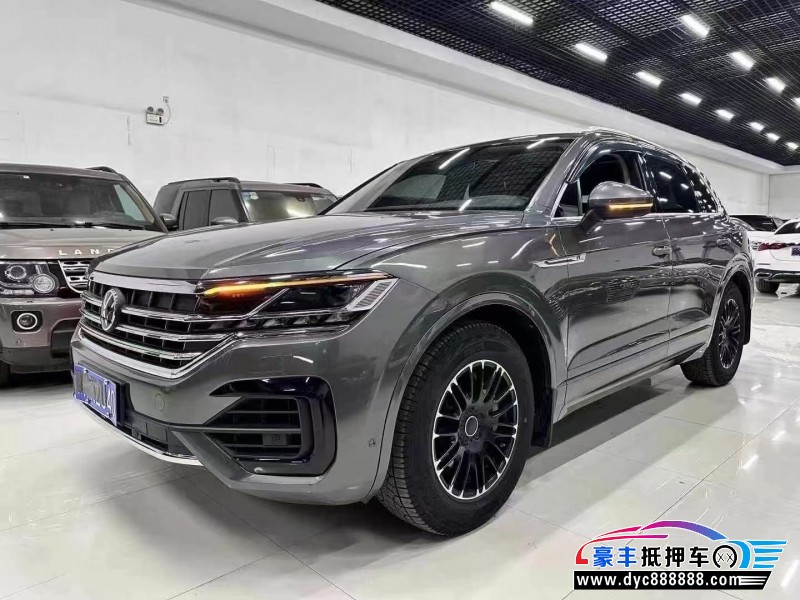 21年大众途锐轿车抵押车出售