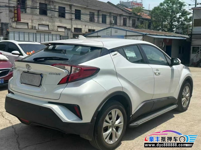 23年丰田奕泽轿车抵押车出售