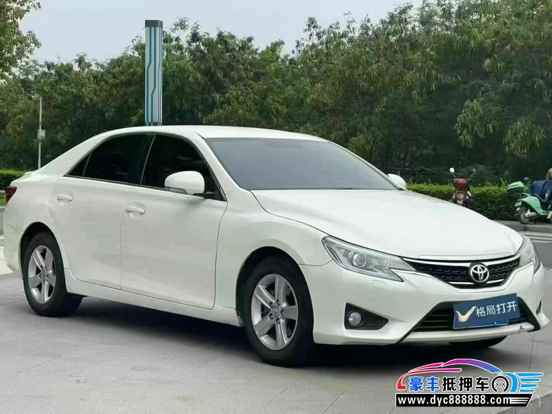 17年丰田锐志轿车抵押车出售