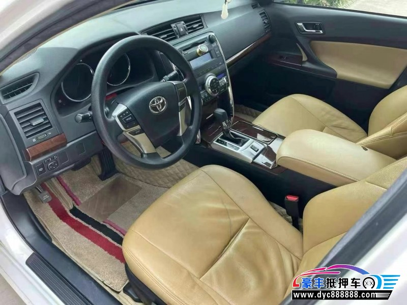 16年丰田锐志轿车抵押车出售