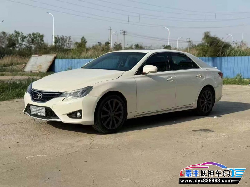 16年丰田锐志轿车抵押车出售