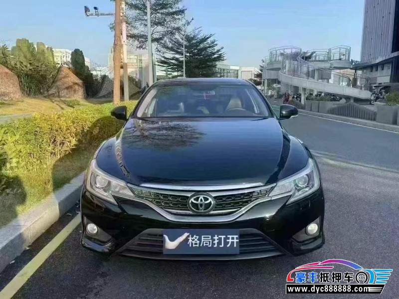 17年丰田锐志轿车抵押车出售