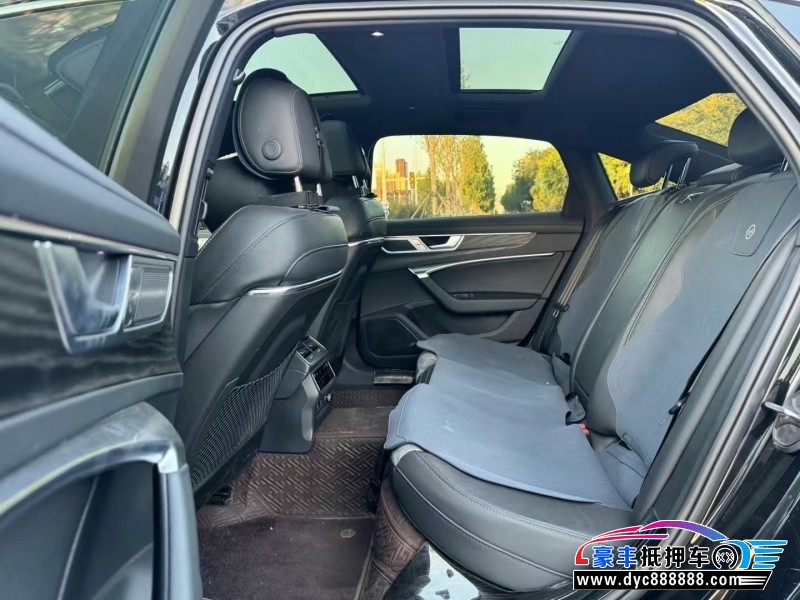 24年奥迪A6轿车抵押车出售