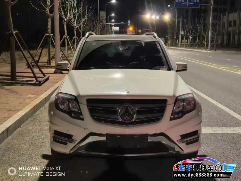 15年奔驰GLK轿车抵押车出售