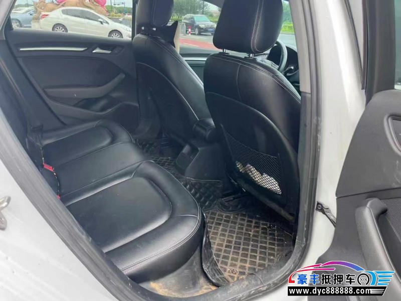 21年奥迪A3轿车抵押车出售