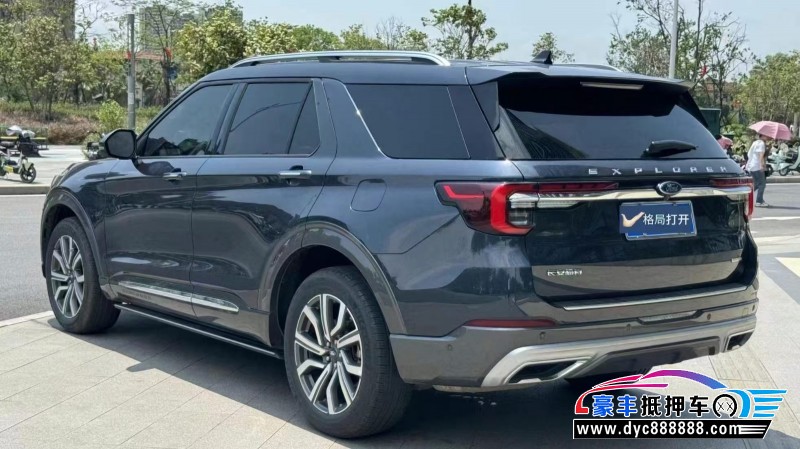 23年福特探险者轿车抵押车出售