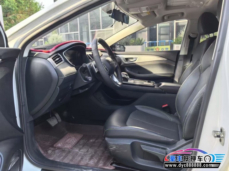 22年荣威i6轿车抵押车出售