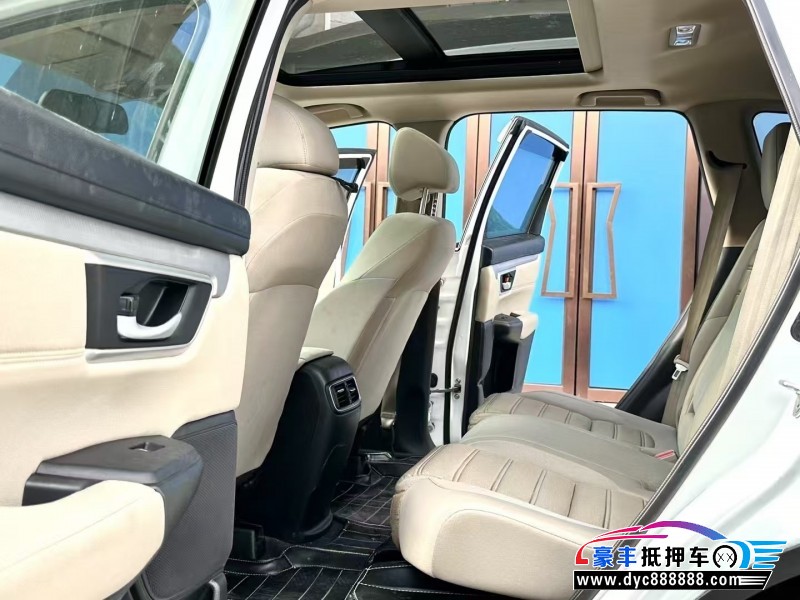 19年本田CR-V轿车抵押车出售