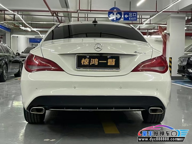 15年奔驰CLA轿车抵押车出售