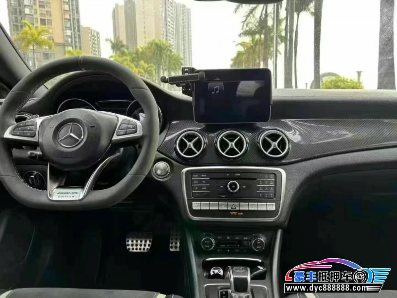 18年奔驰CLA级AMG轿车抵押车出售