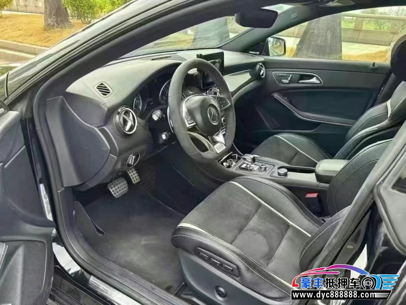 18年奔驰CLA级AMG轿车抵押车出售