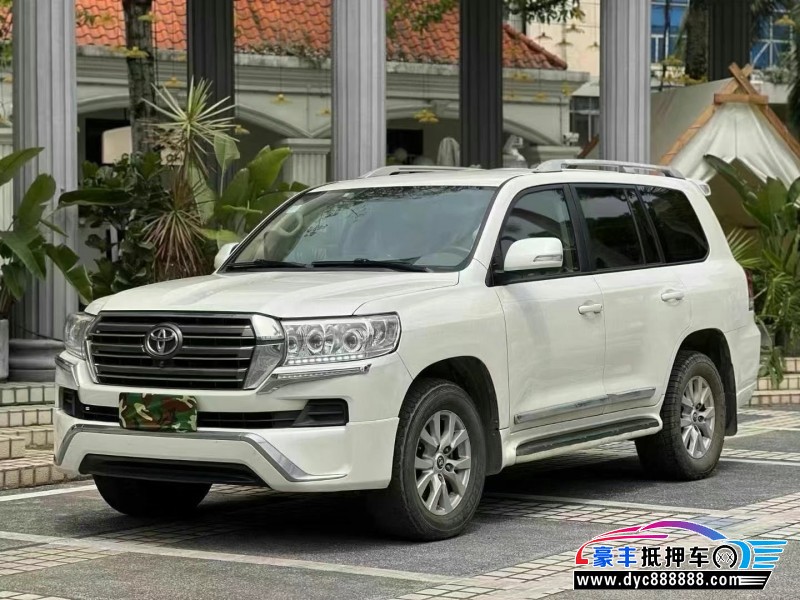 18年丰田兰德酷路泽（陆巡）轿车抵押车出售