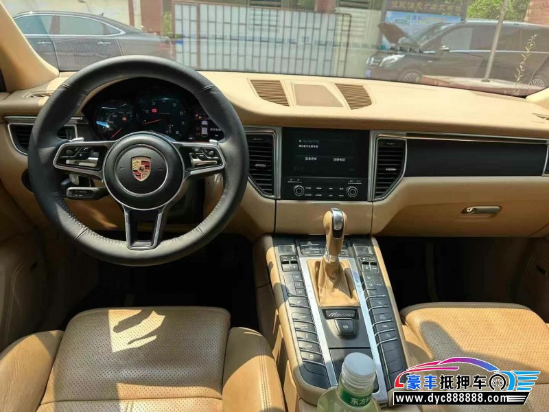 17年保时捷Macan迈凯轿车抵押车出售