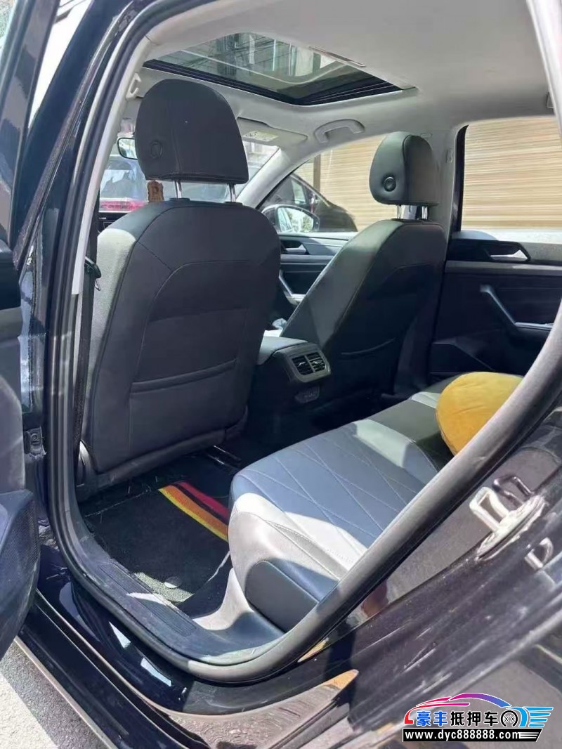 23年大众朗逸轿车抵押车出售