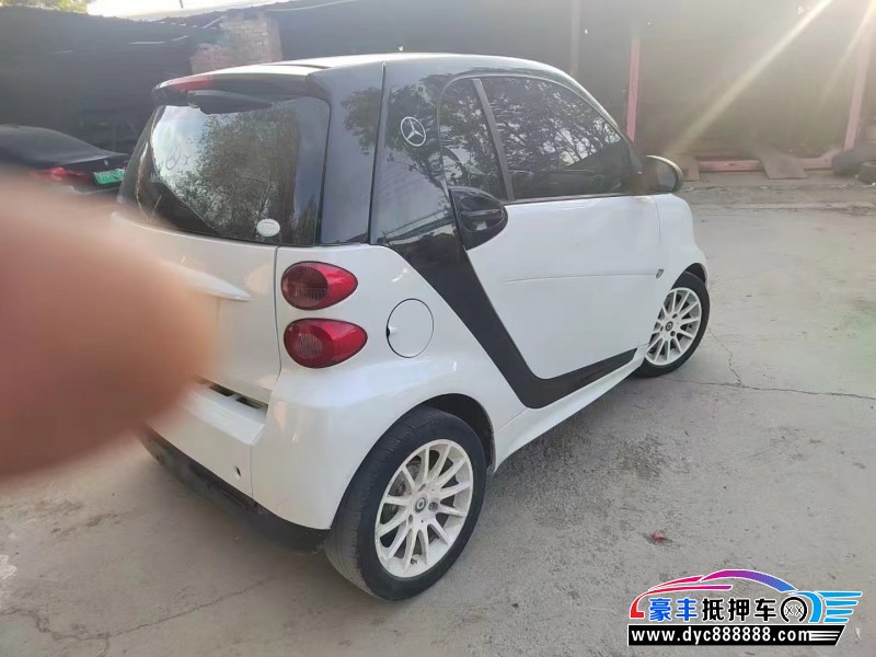 14年奔驰smart轿车抵押车出售
