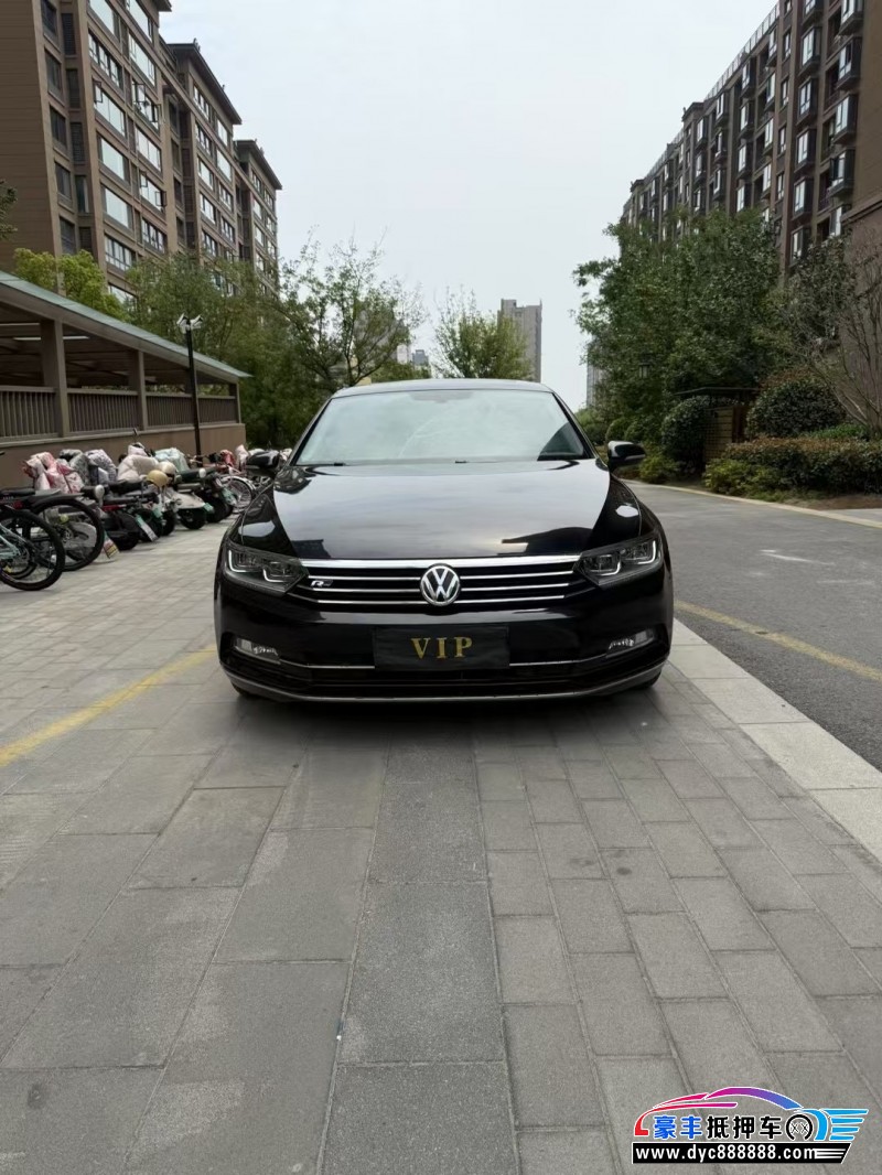 20年大众迈腾轿车抵押车出售