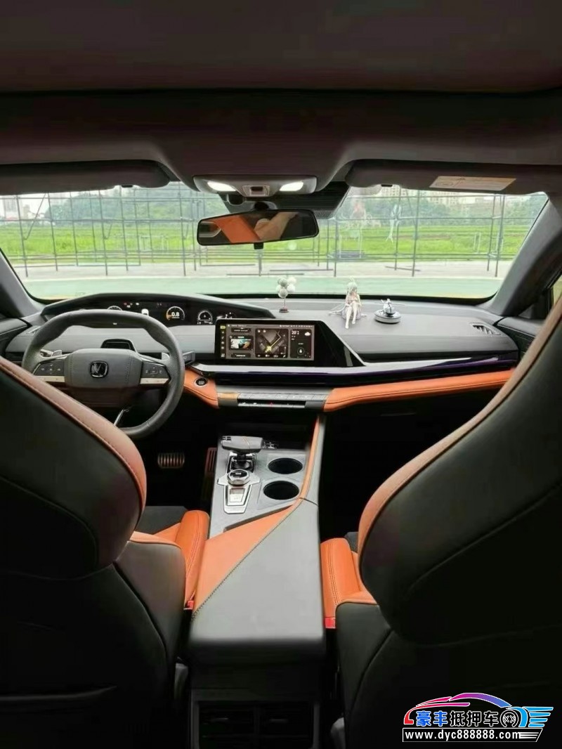 23年长安长安UNI轿车抵押车出售