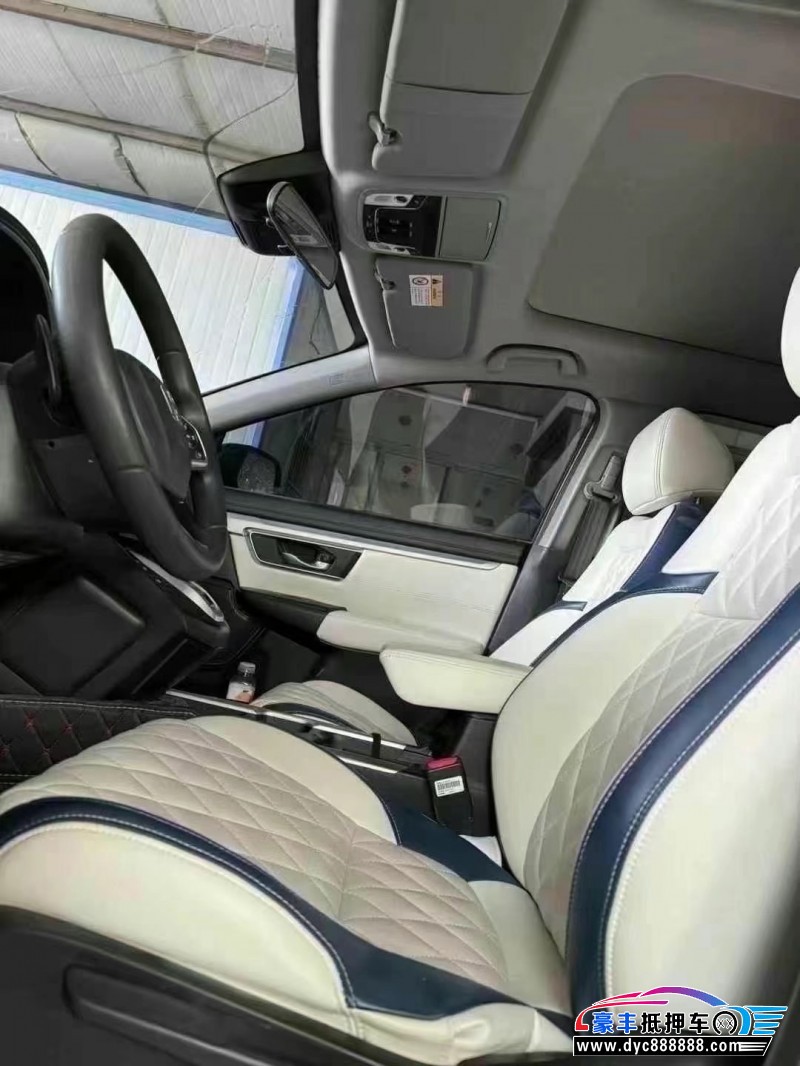 20年本田CR-V轿车抵押车出售