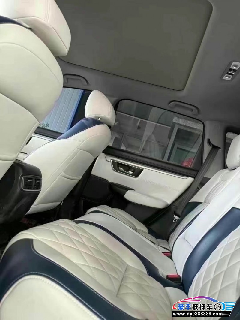 20年本田CR-V轿车抵押车出售