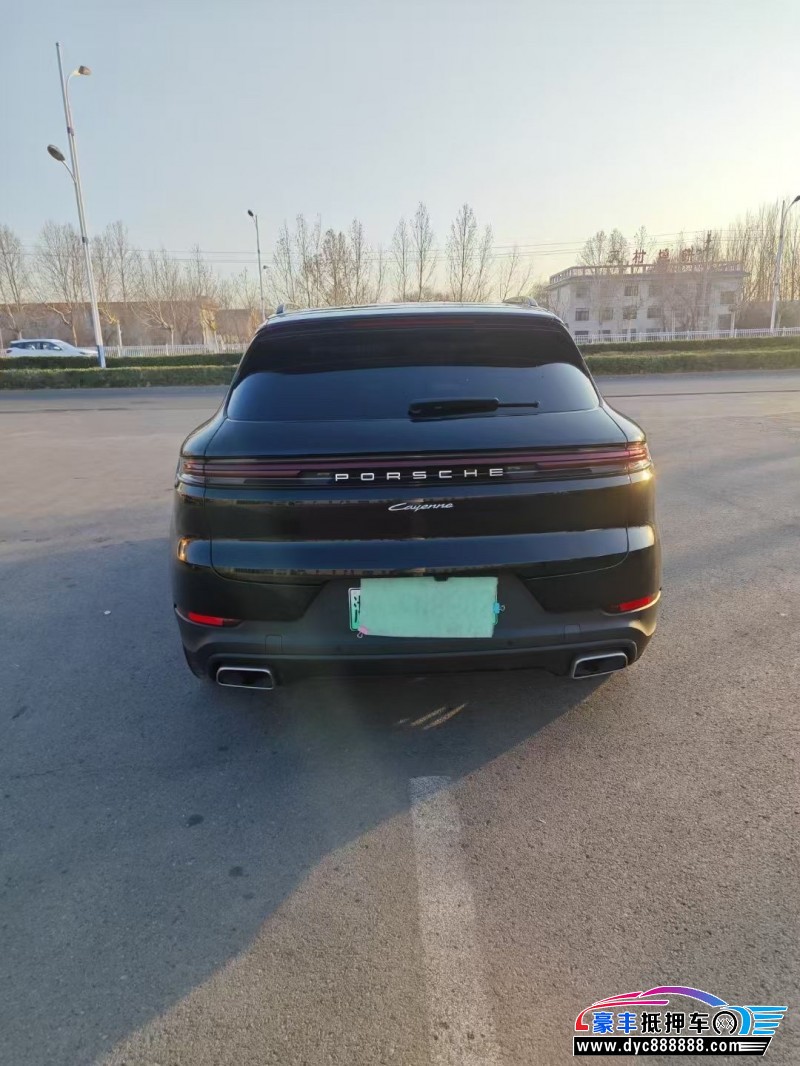 24年保时捷卡宴SUV抵押车出售