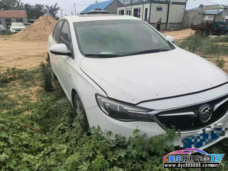 20年别克英朗轿车抵押车出售