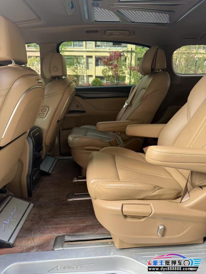 21年别克GL8轿车抵押车出售