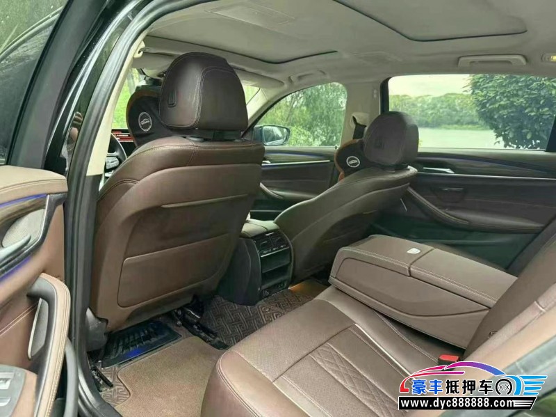 23年宝马5系轿车抵押车出售