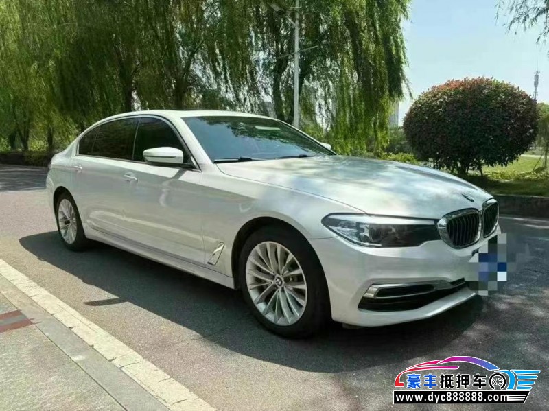 20年宝马5系轿车抵押车出售
